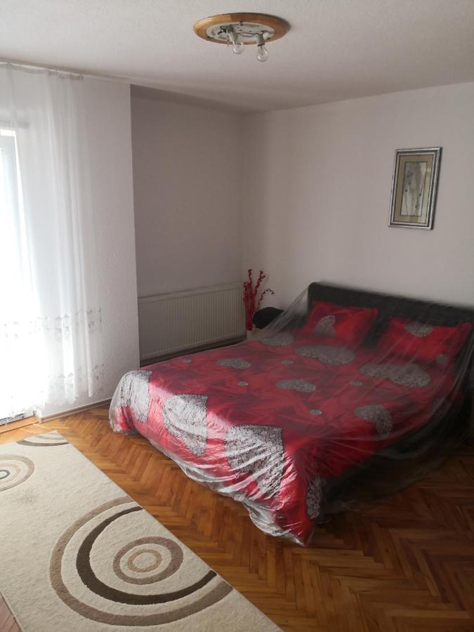 Апартаменти Apartman Sana Lux Sanski Most Екстер'єр фото
